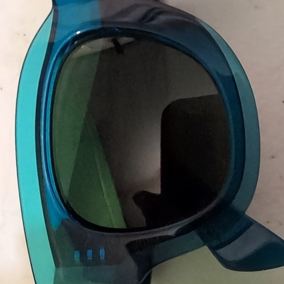 New Celine Paris women's designer blue frame sunglasses - Picture 9 of 10